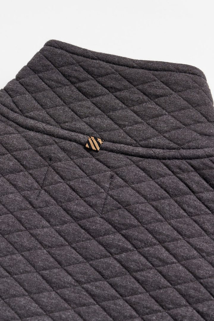 _0008_104-644-black-5