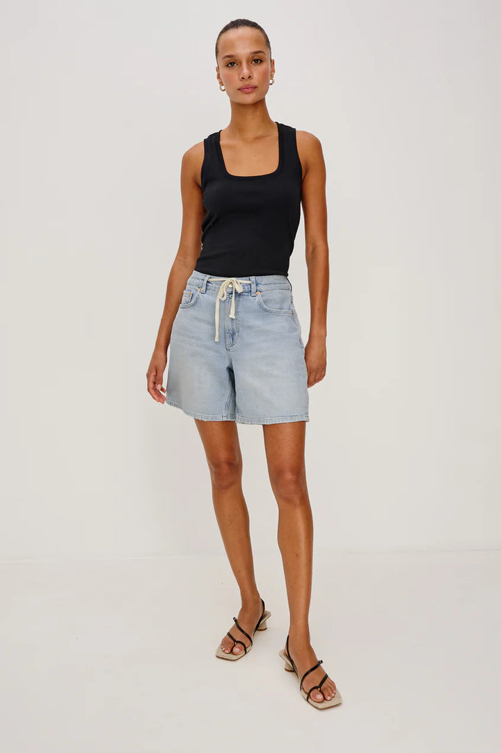 Dume Short