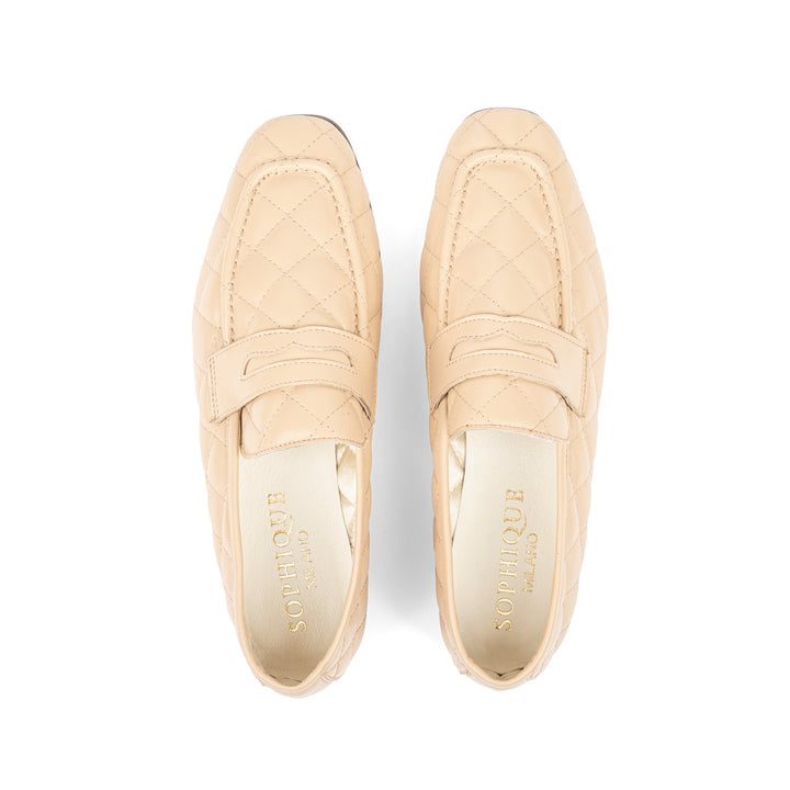 Essenziale Quilted Loafer