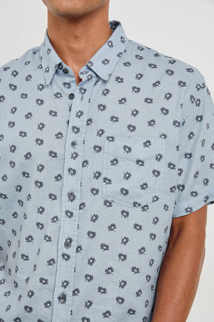 Carson Shirt in Daisy Toss Celestial