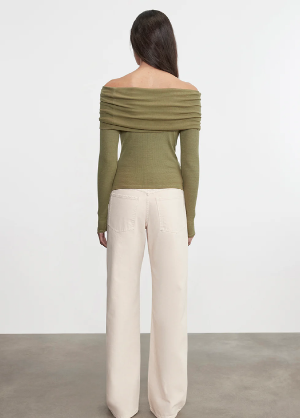 Silk Rib L/S Off-Shoulder Top