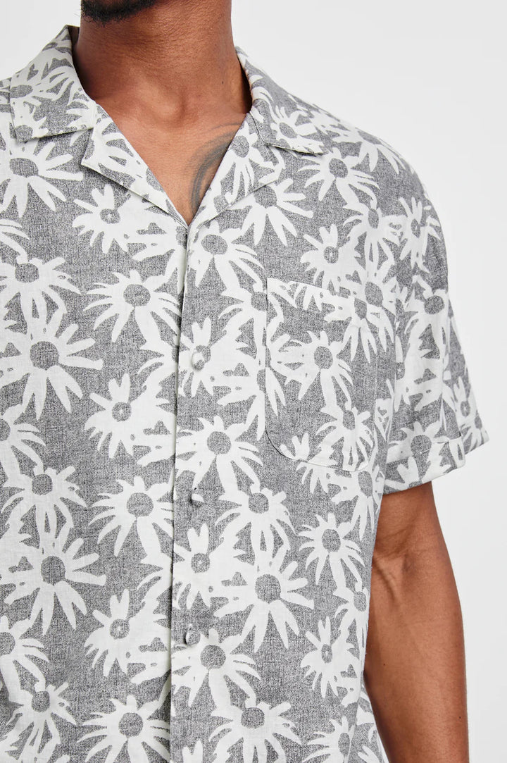 Waimea Shirt in Perennial Charcoal White