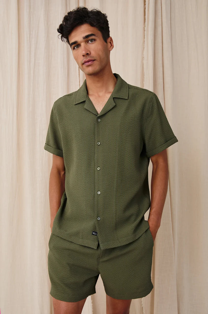 Amalfi Shirt in Olive Seersucker