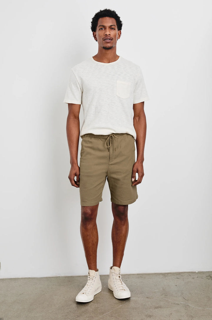 Archer 8.5" Short