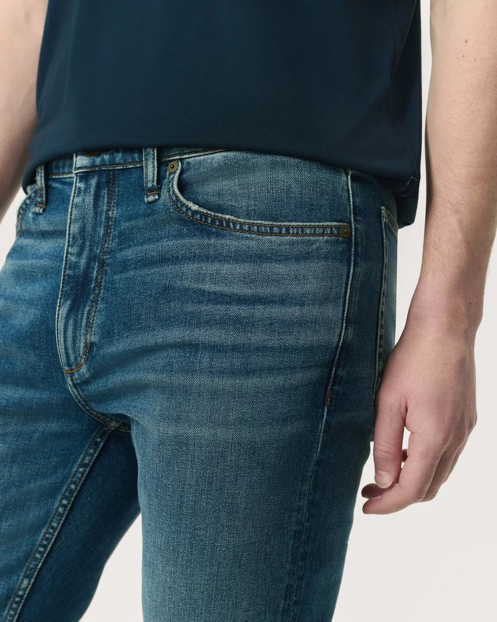 Fit 2 Slim Fit- Authentic Stretch