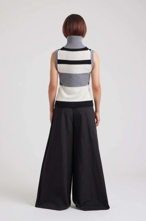 Crystal Stripe Funnel Neck