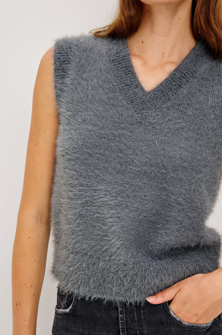 Talli vest