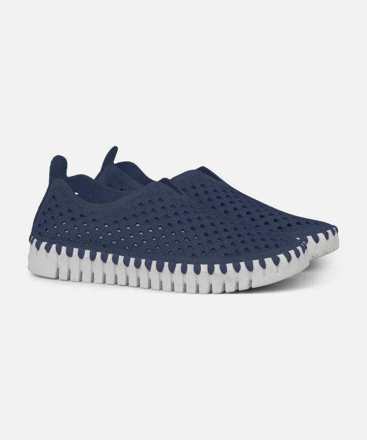 Tulip Kids Slip On in Navy