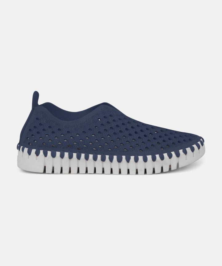 Tulip Kids Slip On in Navy