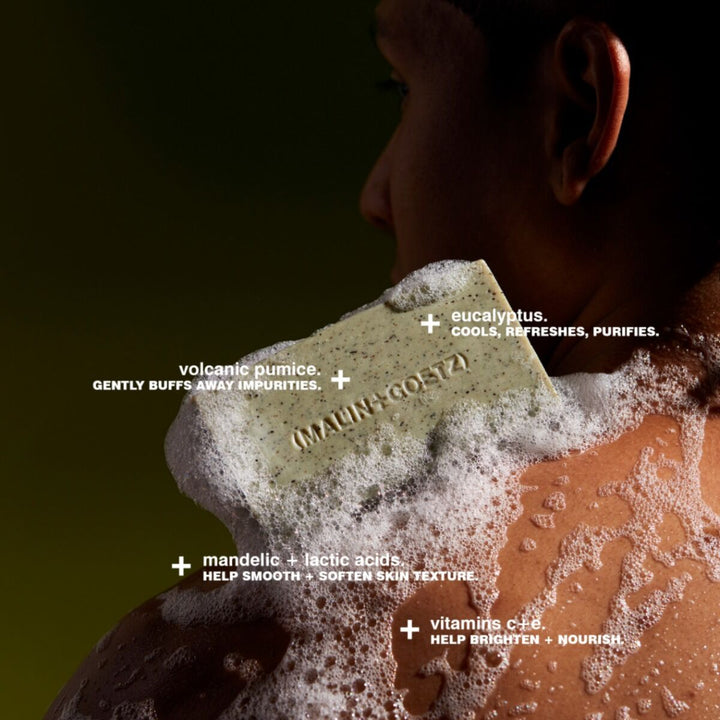 Mandelic acid exfoliating bar