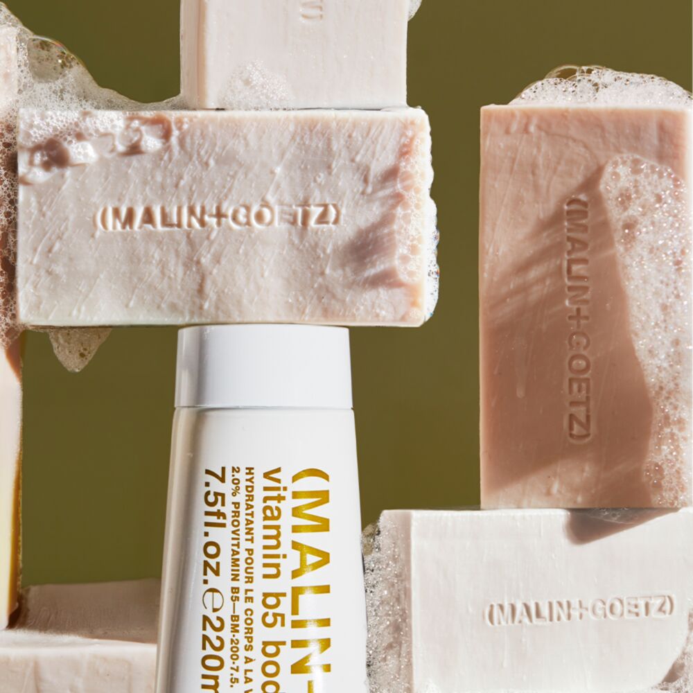Vitamin B5 Hydrating Bar - Strawberry