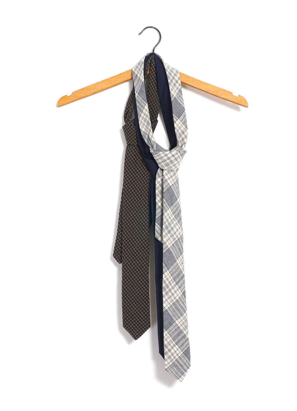 Tie Casual in Indigo